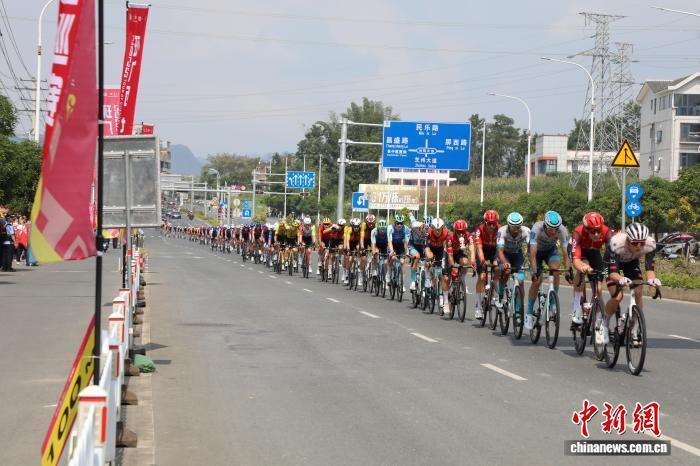 作为赛事途, 河池市中心, 面的声响与 作为赛事途, 河池市中心, 面的声响与