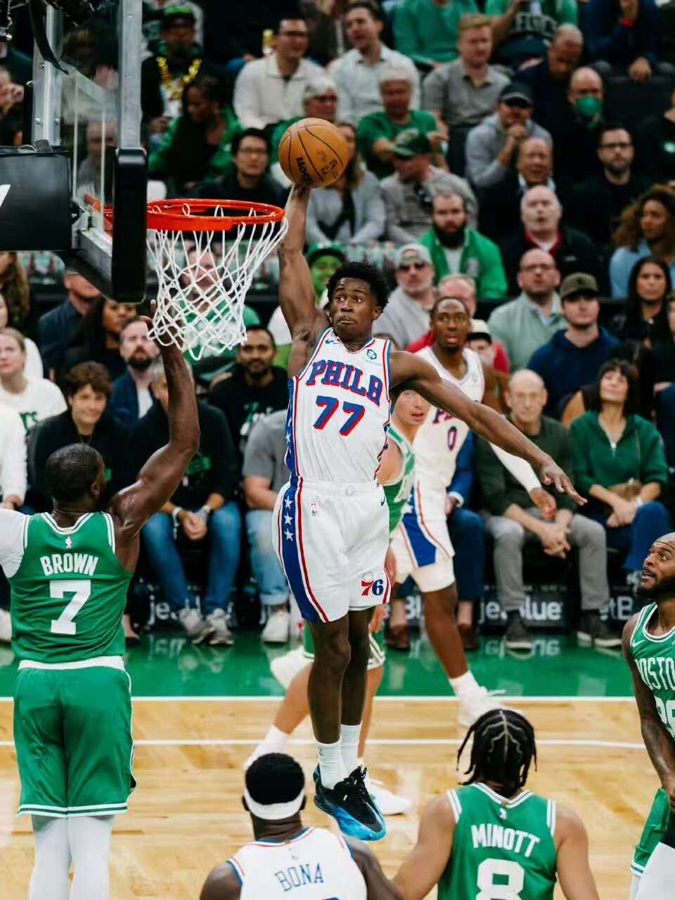 更光明, 拼命抵挡 更光明, 拼命抵挡